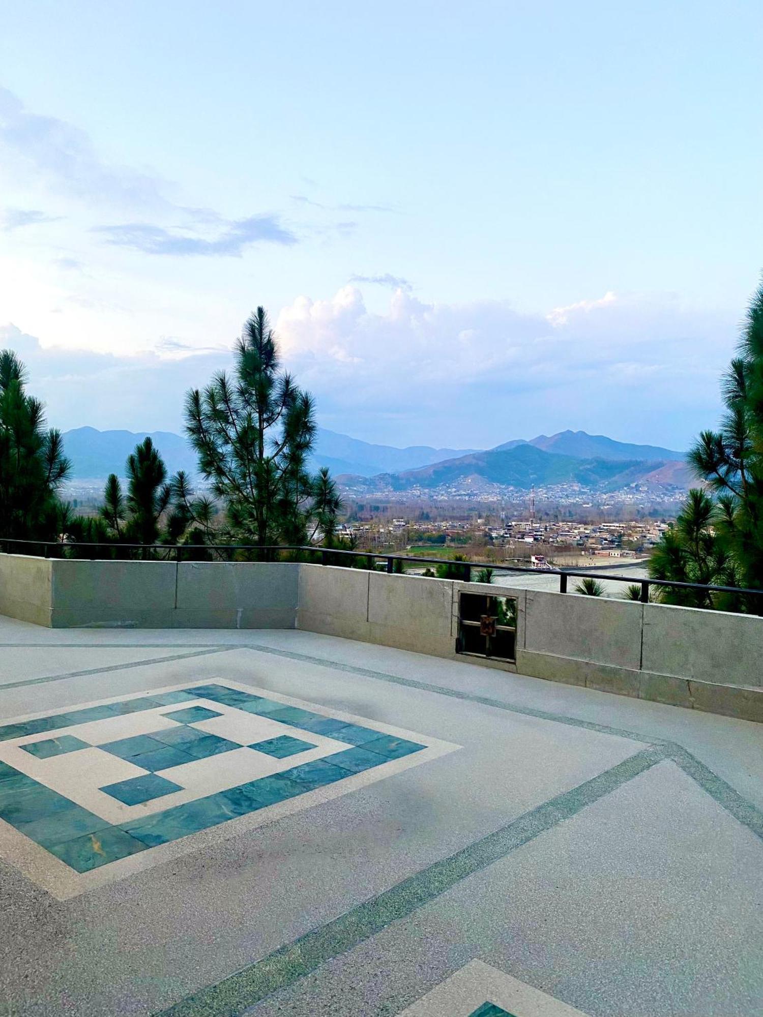 Rock City Resort Saidu Sharif Eksteriør bilde