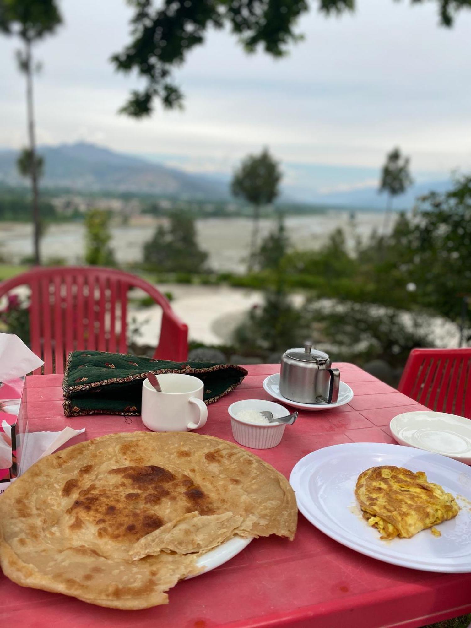 Rock City Resort Saidu Sharif Eksteriør bilde